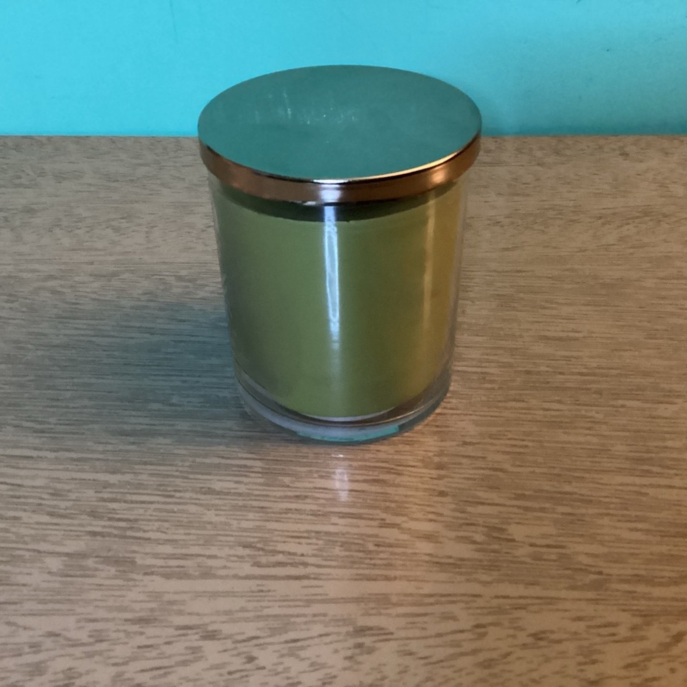 Bath And Body Works Free As A Flower Single Wick Candle - Picture 3 of 6